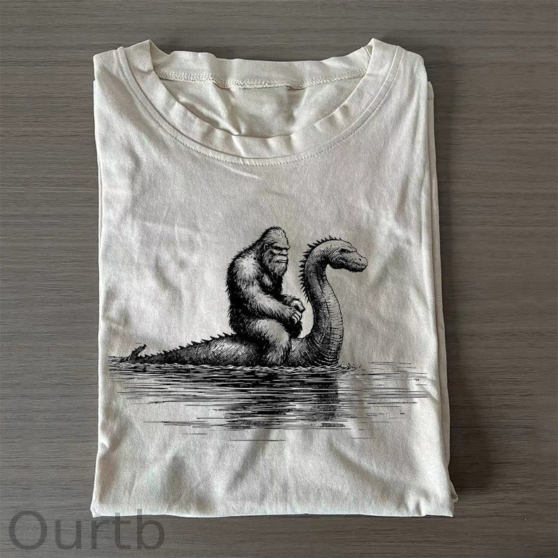 Funny Sasquatch Graphic Big Foot T-shirt